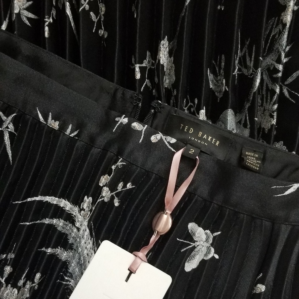 🍒NWT🍒 TED BAKER ALYCIIA JACQUARD PLEAT SKIRT - Picture 8 of 8